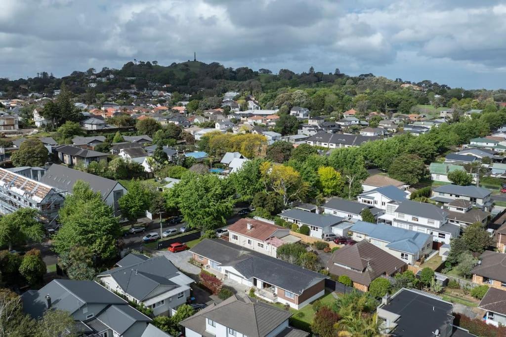 Luxury New 2 Bedroom Apt Auckland Exterior foto